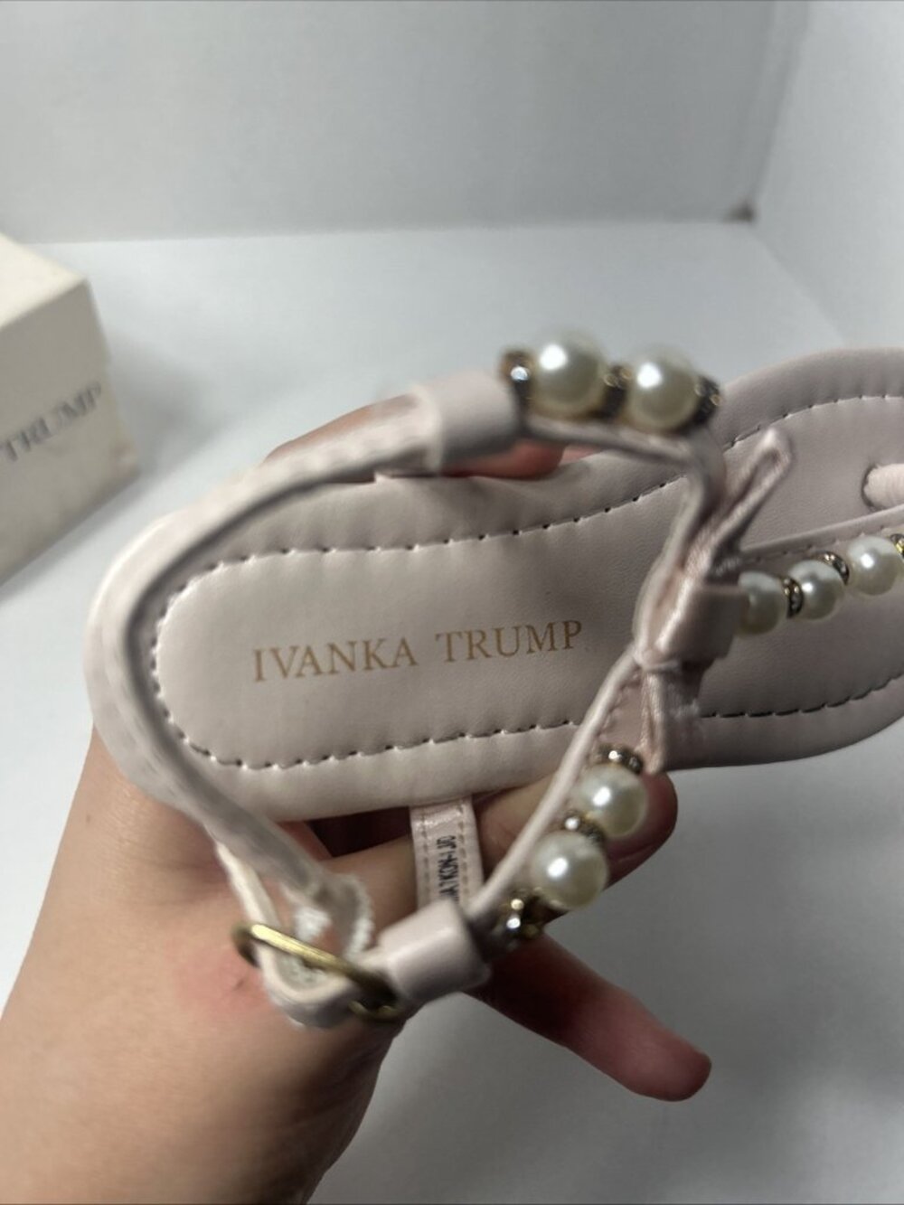 Ivanka Trump Lil Mariana girls sandals - Size 7 Pink - Pearls and Rhinestones - Picture 10 of 10